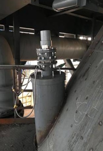 高溫雷達(dá)物位計現(xiàn)場圖片(圖1)