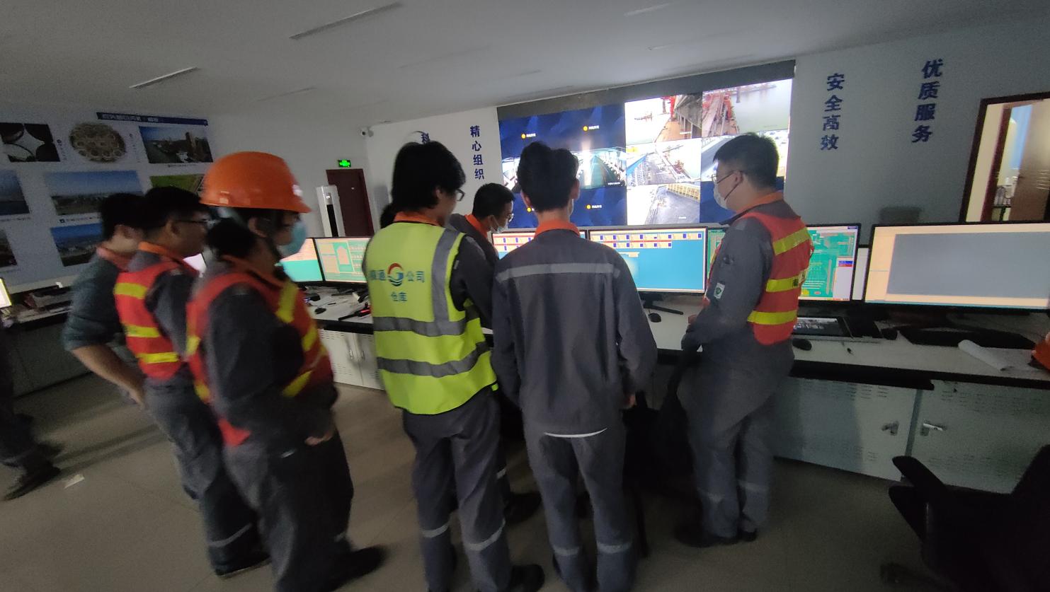 利馬克3D雷達(dá)物位掃描儀在廣州港南沙糧食筒倉(cāng)和星倉(cāng)的糧食庫(kù)存管理應(yīng)用(圖12) 利馬克3D雷達(dá)物位掃描儀在廣州港南沙糧食筒倉(cāng)和星倉(cāng)的糧食庫(kù)存管理應(yīng)用(圖12)